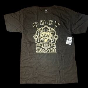 Black OBEY  cotton  T
